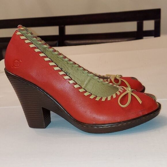 Born Red Bow Peep Toe Chunky Heels Sz 9 - Picture 3 of 9